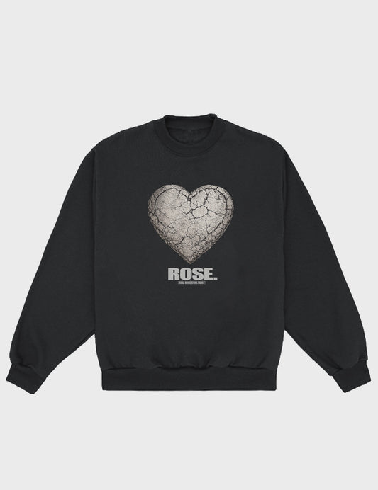 ROSE. Concrete Love Crewneck | Black